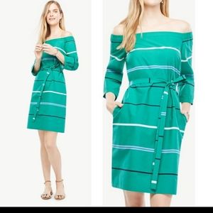 Ann Taylor OFF THE SHOULDER STRIPED POPLIN DRESS IN PEPPER GREEN SIZE 4 NWOT.